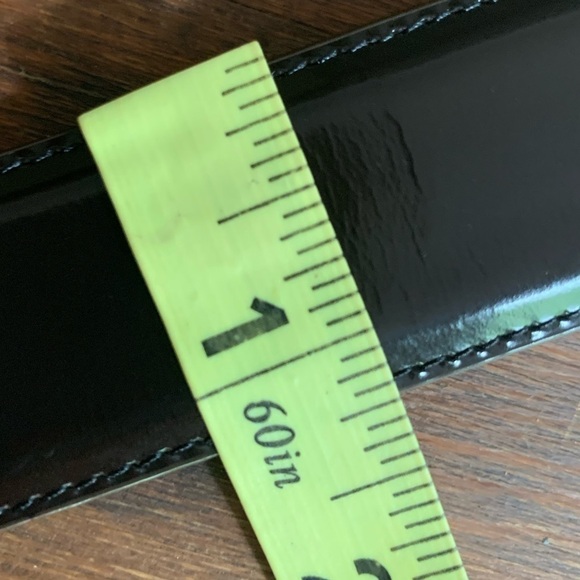 Worth Brass Hook Deep Chocolate Patent Belt Sz M - Picture 3 of 8